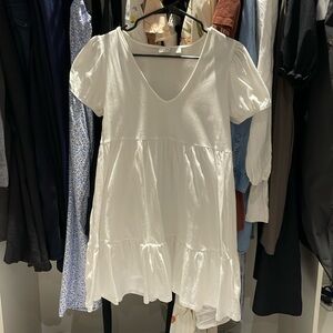Aritzia "Sun-deh" dress 🤍